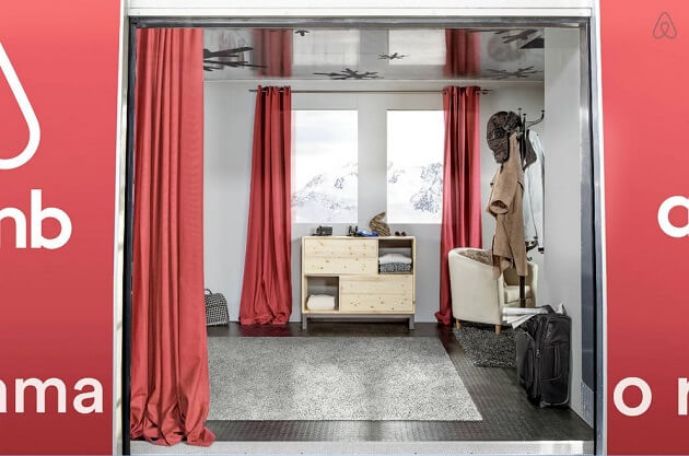 Annonce Airbnb, Courchevel, téléphérique, nuit, jeu