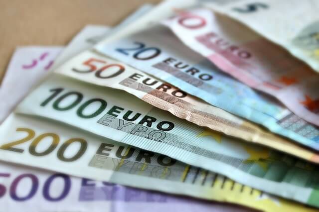 Argent, billet, crowdfunding