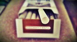 Paquet de cigarettes, cout du tabac pour la societé en France