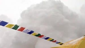 Avalanche sur l'Everest, Népal, tremblement de terre
