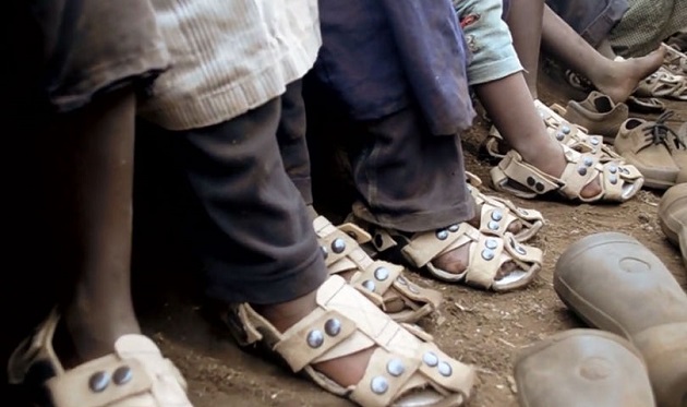 The Shoes That Grows, chaussures pour les enfants pauvres