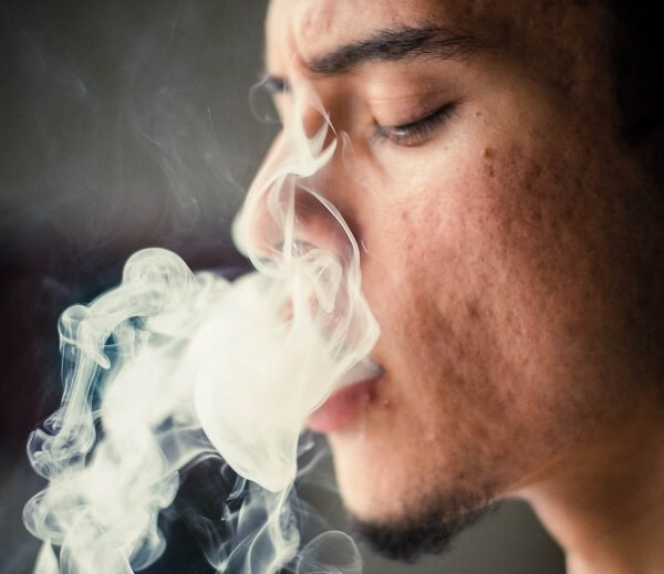 Bannalisation du cannabis en France, dépénalisation