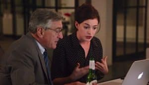 The Intern: Anne Hathaway et Robert De Niro dans la nouvelle comédie de Nancy Meyers The Intern, trailer, De Niro, Hathaway