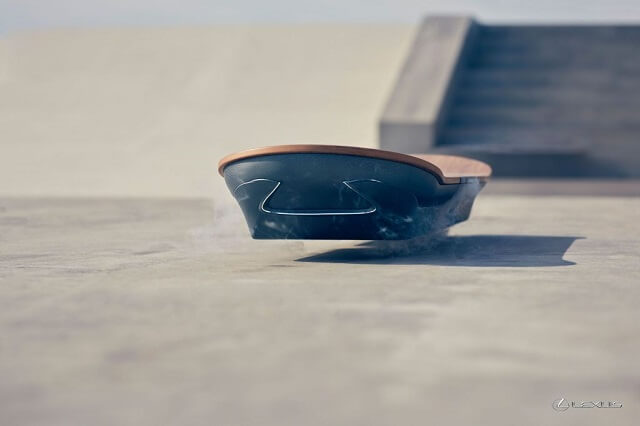 Lexus, Hoverboard