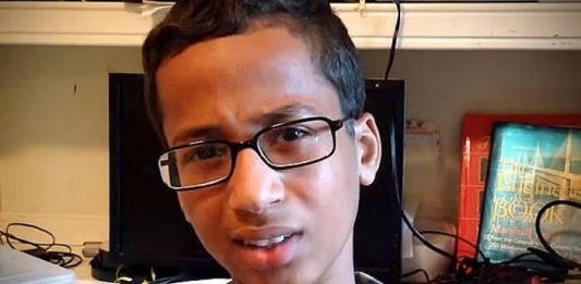 Ahmed Mohamed, horloge, bombe