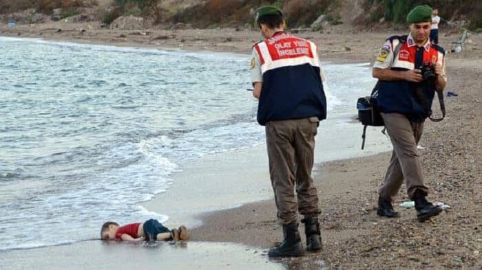 La photo d’un enfant mort noyé qui choque l’Europe Aylan Kurdi, photo, enfant, mort noyé, turquie