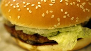 McDonald’s révèle son premier hamburger bio burger bio mcdonald's