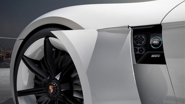 Porsche Mission E, électrique