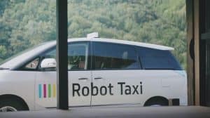 Robot Taxi: une voiture sans chauffeur est testée au Japon Robot Taxi, voitures autonomes, Japon