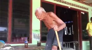 Mbah Gotho, l'homme le plus âgé au monde