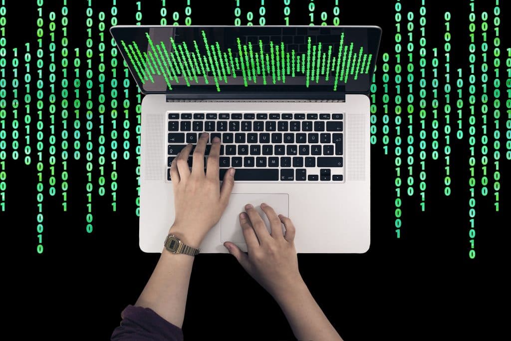 Un nouveau virus demande des « nudes » à ses victimes pour débloquer son PC