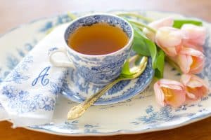 Votre tasse de thé si prisée contient jusqu’à 17 pesticides