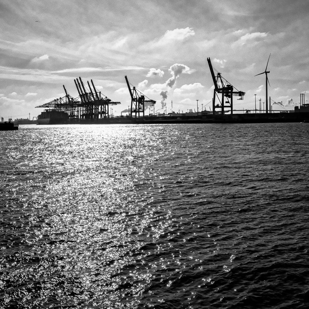 Une ado violée par un Afghan en plein jour à Hambourg