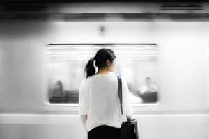 Pourquoi les gens n’abandonnent-ils pas leur place dans les transports en commun ?