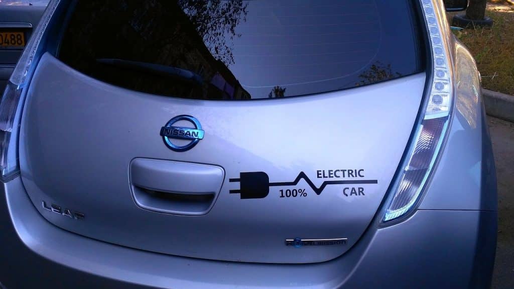 Changement climatique : le déploiement des voitures électriques devrait être fait plus tôt