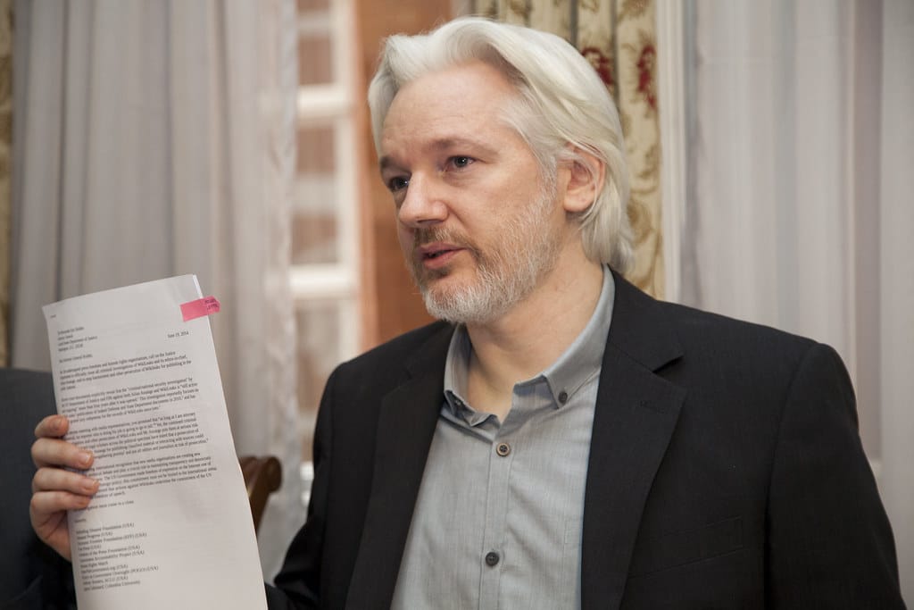 Julian Assange (Wikileaks) : abandon des poursuites suédoises pour viol