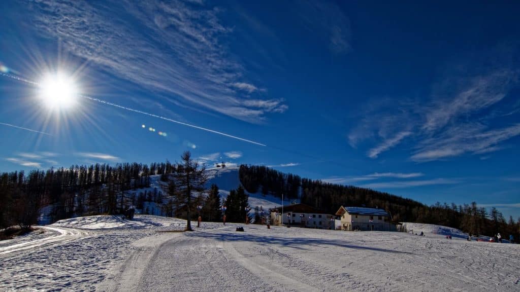 En week-end au ski, elle heurte un rocher et décède sur le coup En week-end au ski, elle heurte un rocher et décède sur le coup