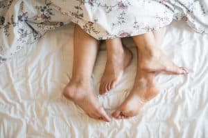 La ménopause serait retardée par une activité sexuelle fréquente et soutenue