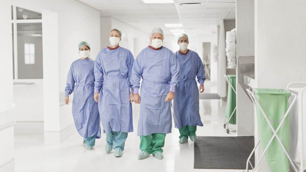 Un enfant de 14 ans décède du Coronavirus au Portugal Un enfant de 14 ans décède du Coronavirus au Portugal