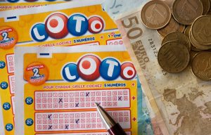 Elle remporte 500 000 euros grâce à un jeu à gratter acheté à 5 euros