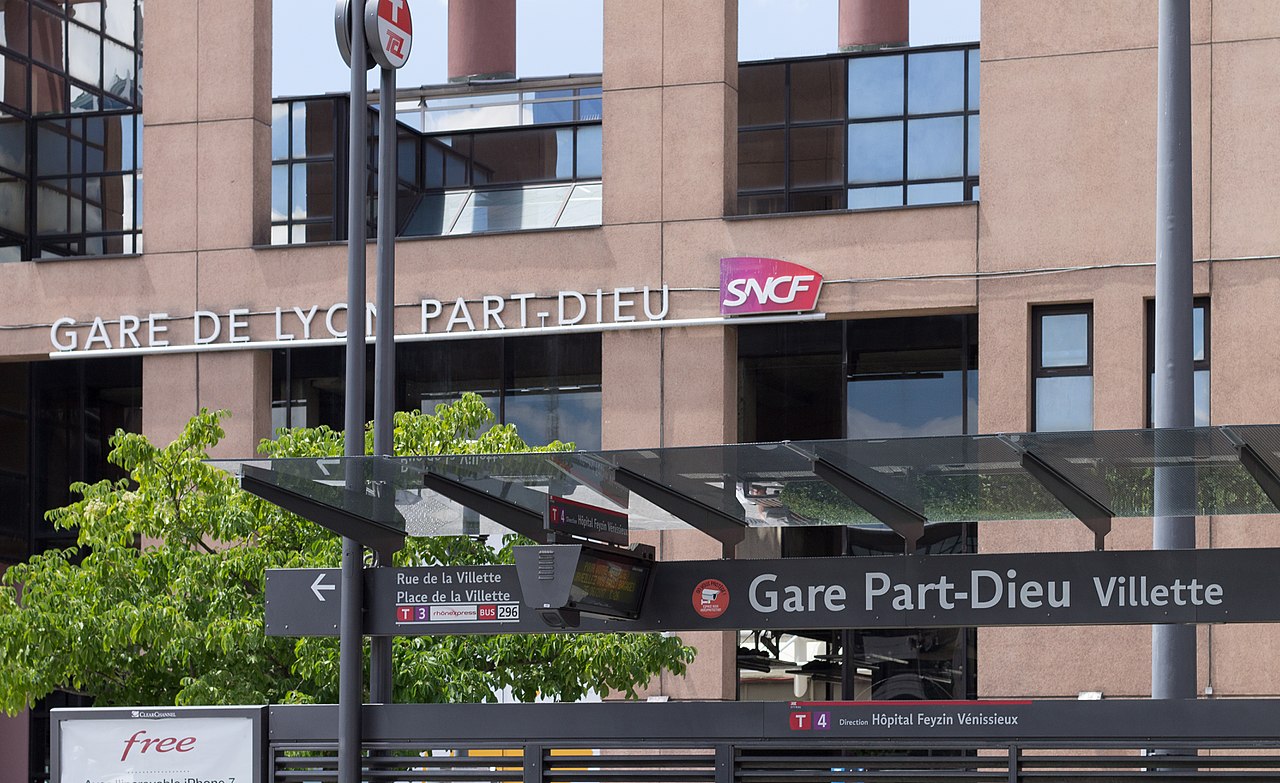 Lyon : elle menace de se faire exploser à la gare de la Part-Dieu