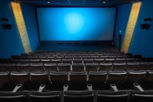 La réouverture des cinémas à nouveau reportée, une décision incompréhensible pour certains