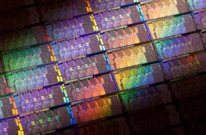 IBM dévoile la première puce en silicium gravée en 2nm