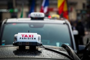 Les arnaques en taxi, la retraite et l’héritage : 6 sujets cruciaux décryptés Les arnaques en taxi, la retraite et l'héritage : 6 sujets cruciaux décryptés