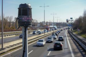 Voici les radars déployés sur les routes avec de l’IA : 3 nouvelles infractions sanctionnées qui risquent de vous coûter très cher Ces radars vont révolutionner la route : découvrez les nouvelles infractions traquées