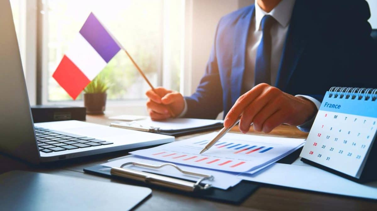 Versement anticipé des retraites toujours bloqué : l’État refuse catégoriquement d’accélérer les pensions de base malgré les demandes massives des retraités « Gaspillage administratif honteux » : ce versement anticipé des pensions de base, un rêve brisé qui indigne toute la France
