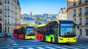L'Europe électrise la mobilité avec ses bus révolutionnaires, tandis que la France reste à la traîne dans cette course verte fascinante