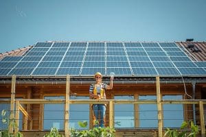Panneaux photovoltaïques : cette baisse des aides publiques pourrait-elle freiner votre autoconsommation ? Panneaux photovoltaïques : une baisse des aides publiques pourrait-elle freiner votre autoconsommation