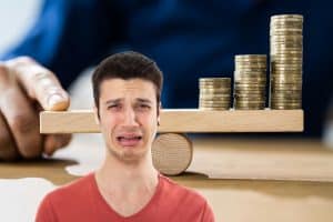 L'inflation baisse mais les prix restent élevés, voici pourquoi