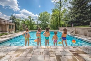 Les erreurs à éviter pour protéger vos enfants des risques de noyade cet été : ce que vous devez savoir Les erreurs à éviter pour protéger vos enfants des risques de noyade cet été : ce que vous devez savoir