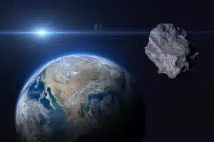 Une astéroïde de la taille d’un gratte-ciel a volé plus près de la Terre que de la Lune et les scientifiques ne l’ont remarqué que 2 jours plus tard