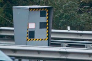 Découvrez cette astuce officielle : roulez jusqu’à 144 km/h sans perdre de points grâce aux nouvelles marges d’erreur Découvrez cette astuce officielle : roulez jusqu’à 144 km/h sans perdre de points grâce aux nouvelles marges d’erreur 2024
