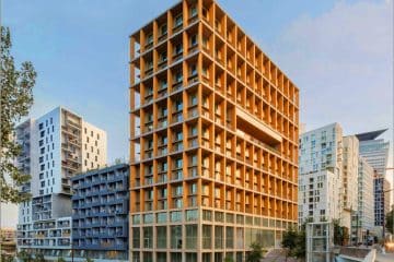 Cette tour en bois de 50 mètres redéfinit l&rsquo;horizon parisien : un exploit architectural inédit en Europe