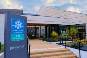 Allocations CAF : ce changement discret mais majeur pourrait vous réserver une belle surprise dès le mois prochain Dès février, 4,8% de hausse pour vos allocations CAF : une surprise qui pourrait booster votre budget mensuel