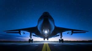 Retour furtif du X-37B : ce mystérieux avion spatial défie tous les secrets militaires après 434 jours