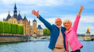 Voyager presque gratuitement après 60 ans : ce dispositif caché permet à des milliers de seniors de profiter de réductions massives sans le savoir « Un secret de 50 ans enfin dévoilé » : ce dispositif révolutionnaire permet aux seniors de voyager à prix mini