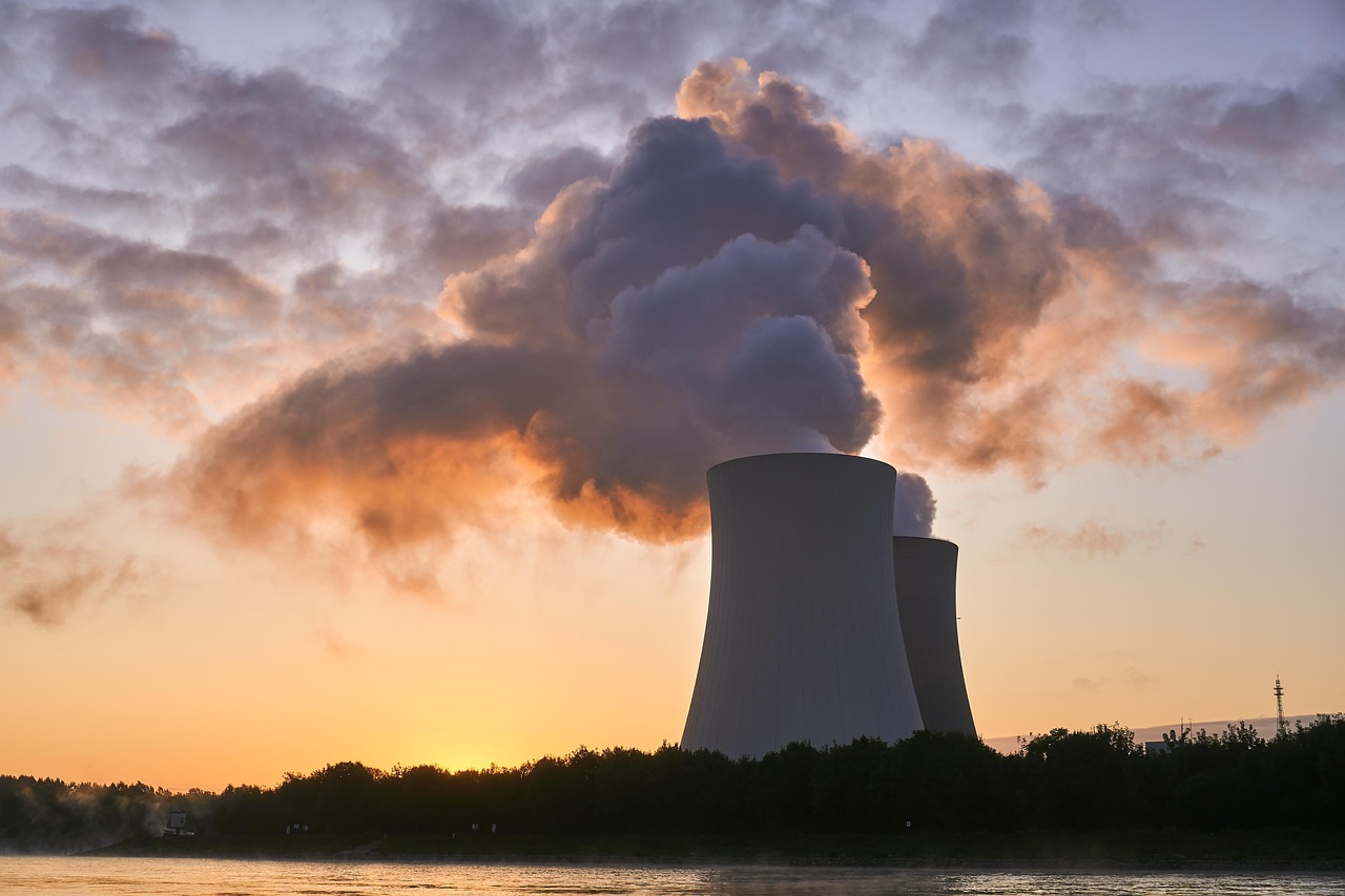 La nouvelle frontière de l’énergie nucléaire : ces réacteurs de nouvelle génération qui misent sur les sels solaires pour un contrôle thermique inégalé et sécurisé