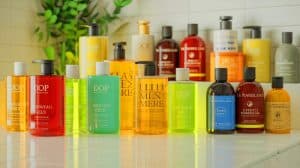Illustration de l'évaluation comparative de gels douche par 60 Millions de consommateurs.