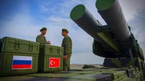 « Moscou veut récupérer les batteries S-400 vendues à Ankara » : une décision lourde de tensions avec l’OTAN Illustration de la Russie envisageant de racheter les systèmes S-400 vendus à la Turquie.