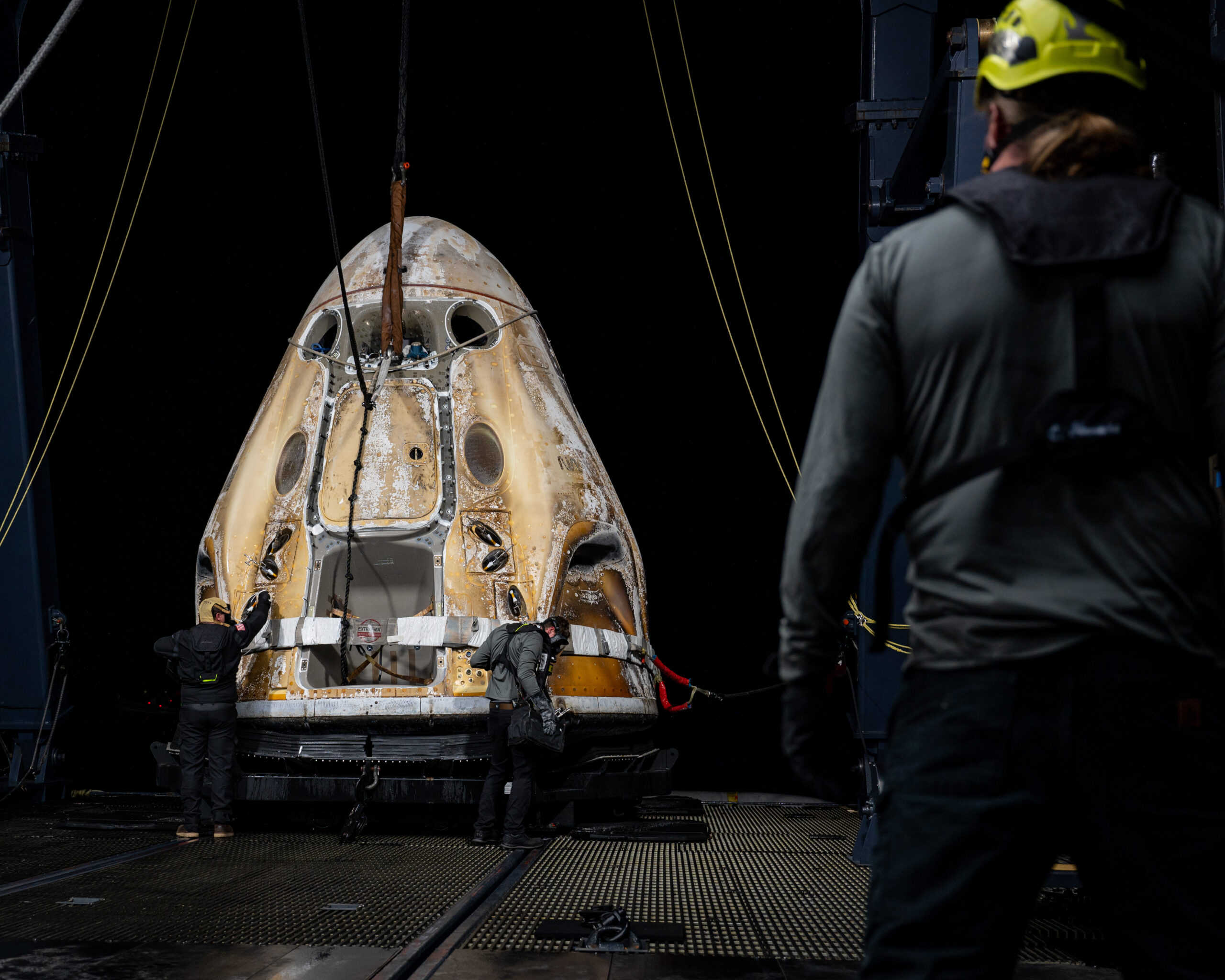 Crew-12 : la capsule Dragon de Sophie Adenot amerrit dans le Pacifique