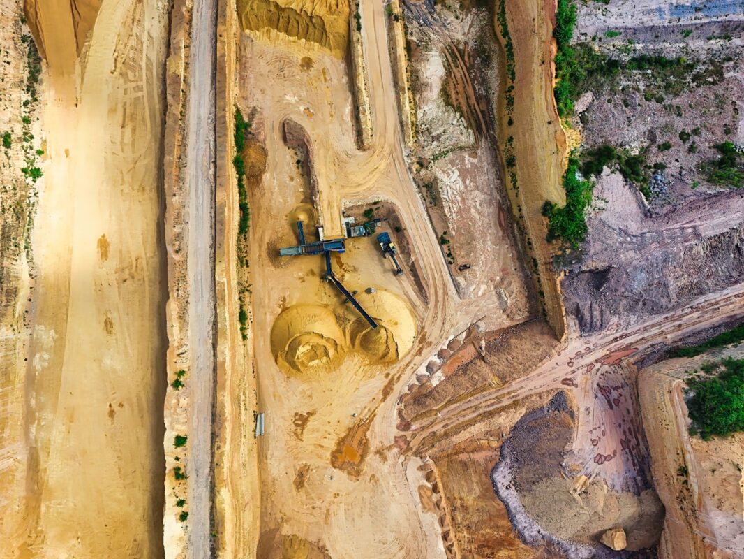 Pour une question sur une mine, Djelloul Slama purge une peine de quatre ans en Algérie